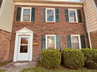 3319 Clover Hill Dr, Portsmouth, VA 23703