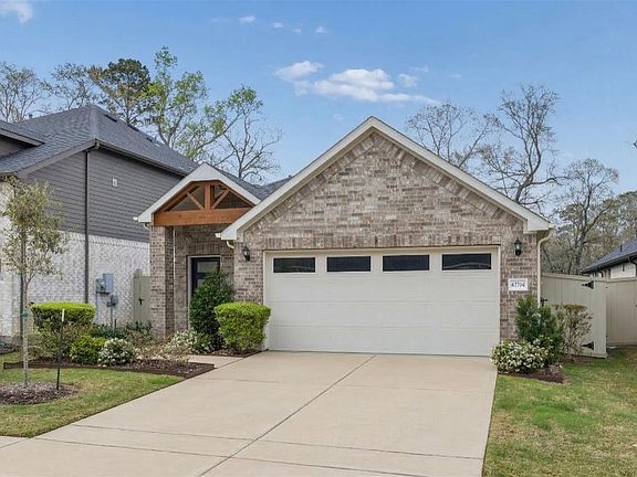 2nd image of 40704 Guillemont Ln