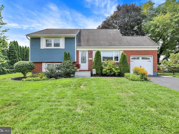 2614 Tennyson Ave, Sinking Spring, PA 19608
