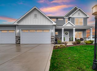 2207 Mary Ln, Valparaiso, IN 46383