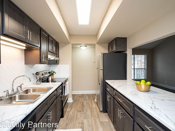 5th image of 500 Windsor Green Blvd #6442982