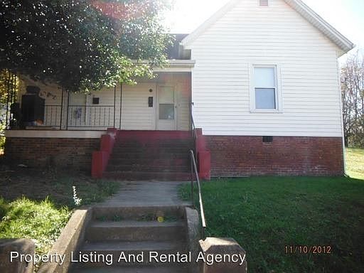 1st image of 305 W Main St #1