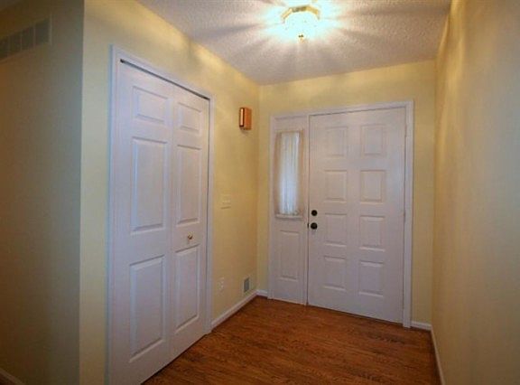 3rd image of 5421 Golden Oak Ln