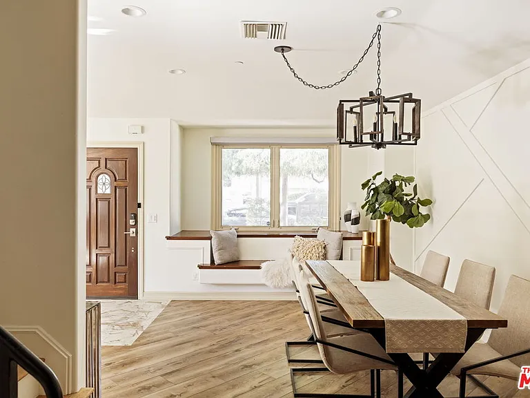272 N Chester Ave #101 — Photo 10