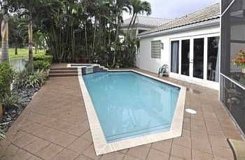 4th image of 2766 Pinehurst Dr
