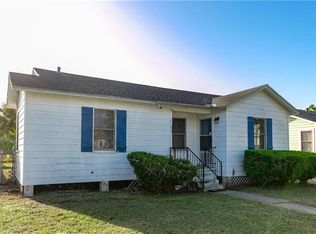 1009 Campbell St, Corpus Christi, TX 78411