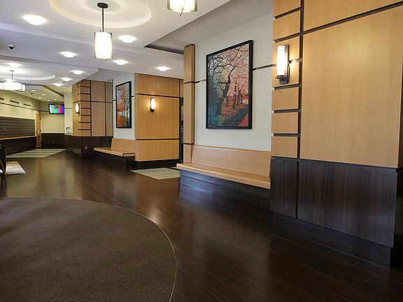 5th image of 307 Yoakum Pkwy APT 1701