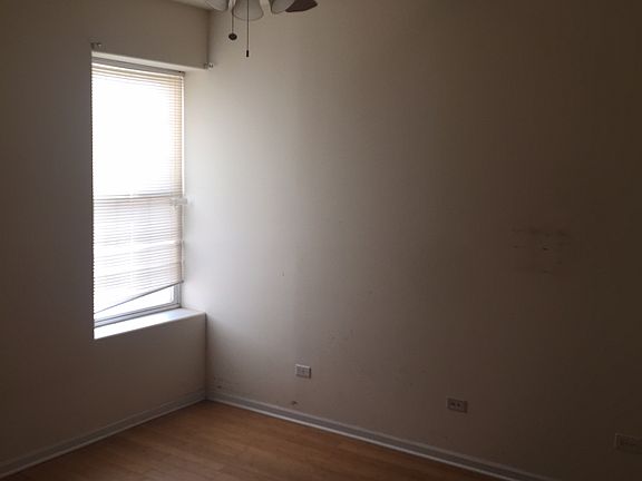 5th image of 5349 S Calumet Ave #2S
