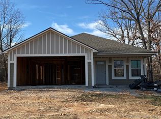 896 S Snyder Springs Loop, Watts, OK 74964