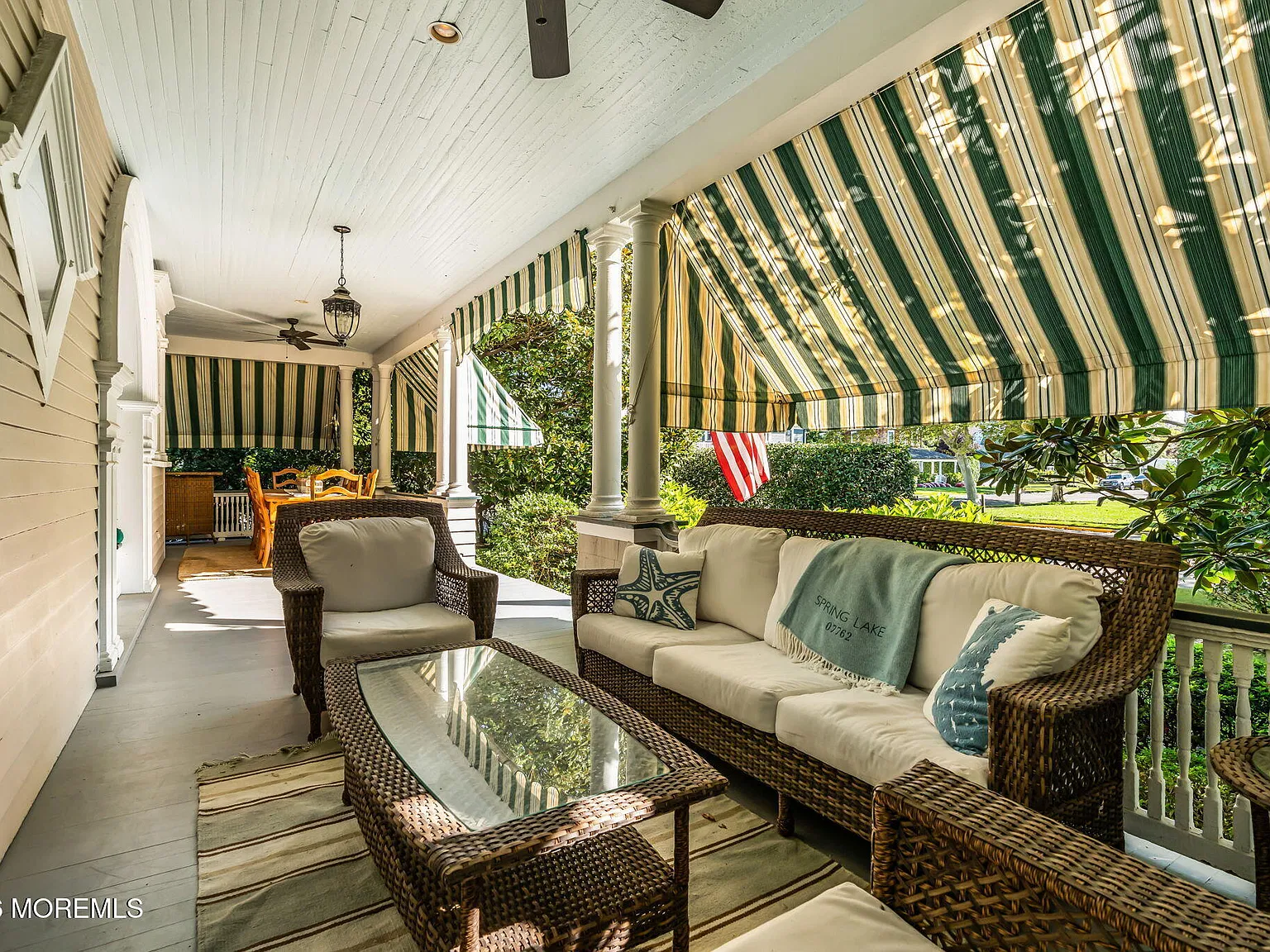 5 bed, 4.5 bath, 3728 sqft, $30,000 — Photo 4