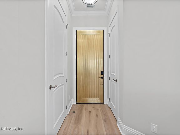 4th image of 1616 RIVER Road #103