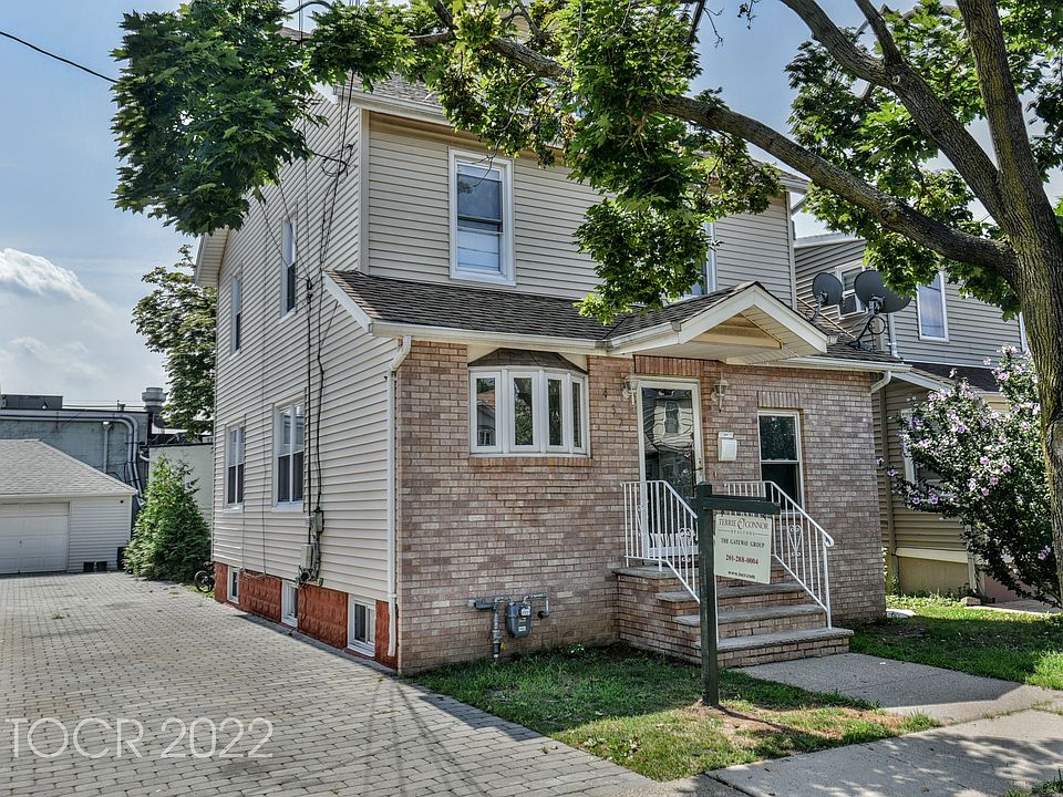 437 10th St, Carlstadt, NJ 07072 Zillow