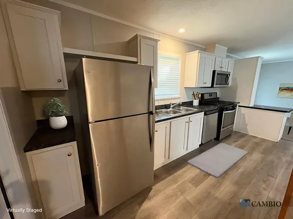 2409 Pajot Rd #76, Kawkawlin, MI 48631