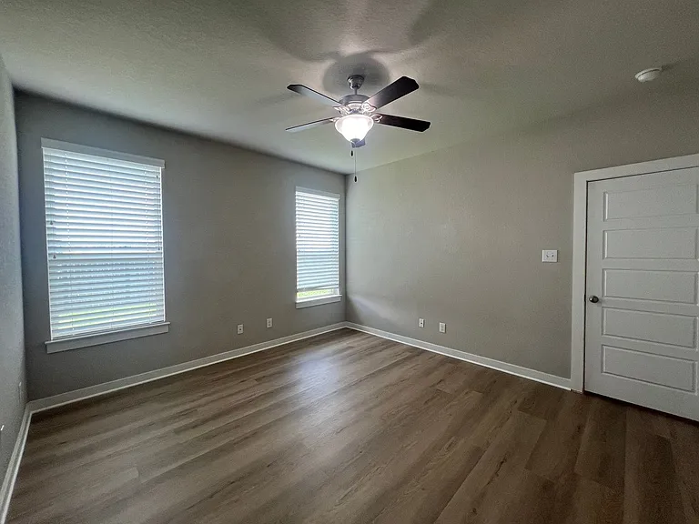 1119 Creekside Orch — Photo 15