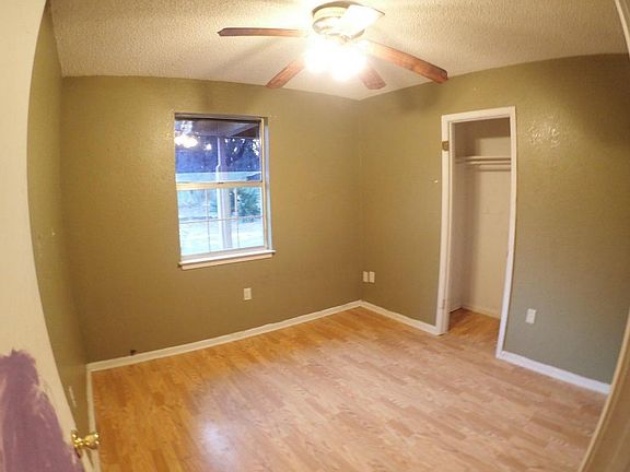 5th image of 1918 Emmie Cir
