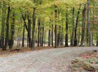 64 Beechtree Ln, Granville, OH 43023
