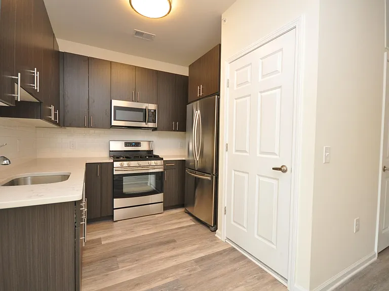 2 Hennessey Blvd #203 — Photo 9