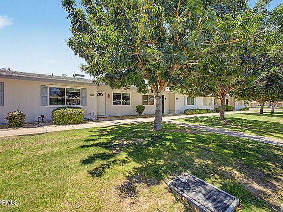 3rd image of 11149 W EMERALD Drive