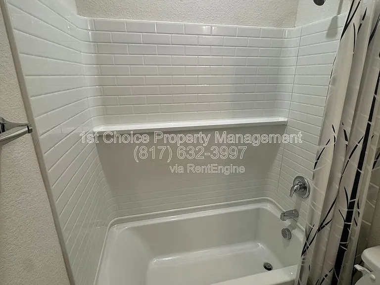 8132 Cedar Lake Ln — Photo 10