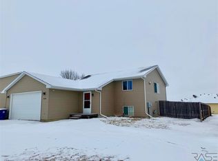 4300 N Colorado Ave, Sioux Falls, SD 57107