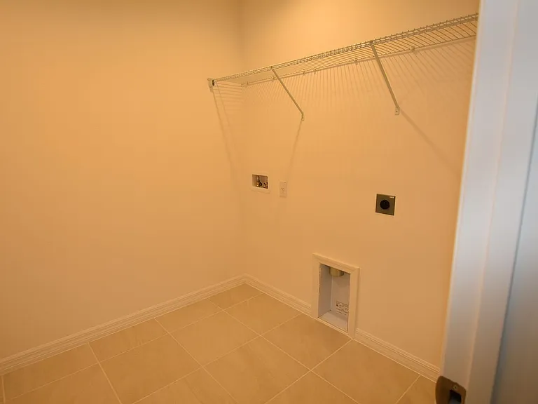 6949 Sunkist Way — Photo 27