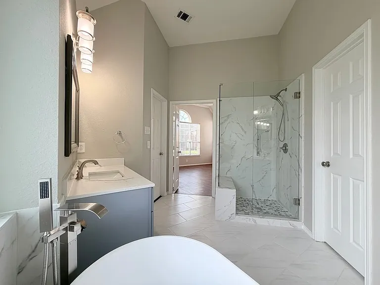 2408 Kittyhawk Dr — Photo 12
