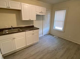 346 E Pike St #A, Pontiac, MI 48342