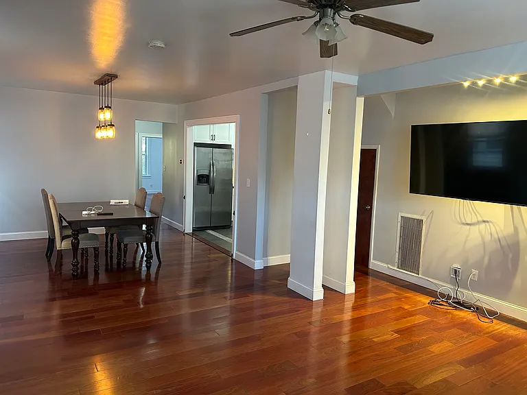 166 Woodridge St #1 — Photo 2