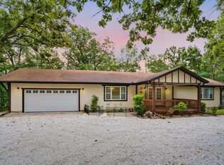 1054 E Preston Lane, Pleasant Hope, MO 65725