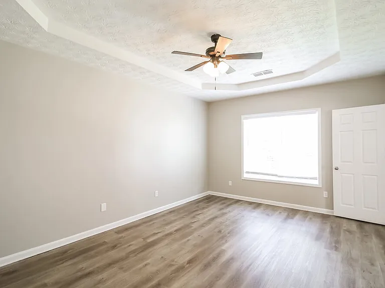 7567 Winderemere Park — Photo 11