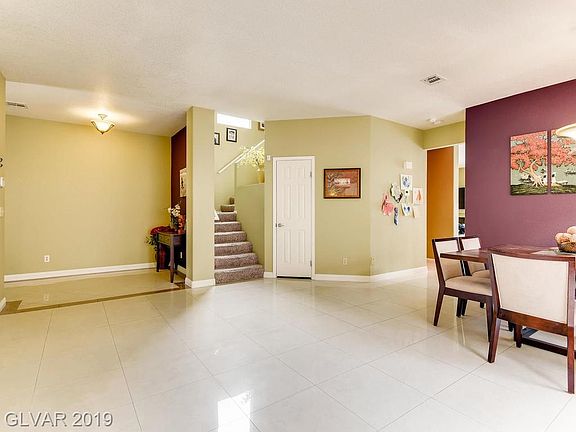 4th image of 8345 Classic Villa Ct
