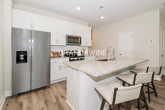 1124 Wildflower Dr — Photo 11