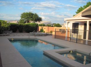 9857 E Via De Sisneroz, Tucson, AZ 85747