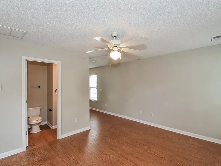 57 Darbys Run Ct — Photo 5