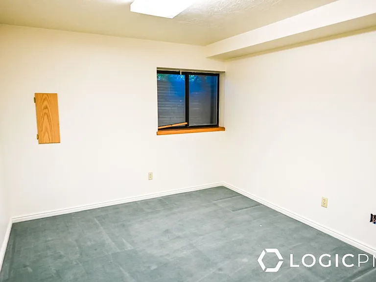 2298 E Oak Leaf Way — Photo 21