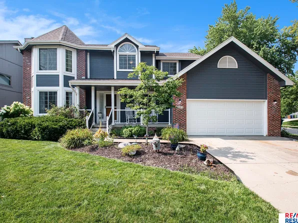 2902 Sheridan Rd, Bellevue, NE 68123