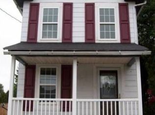 14 Charlestown Rd, Washington Boro, PA 17582