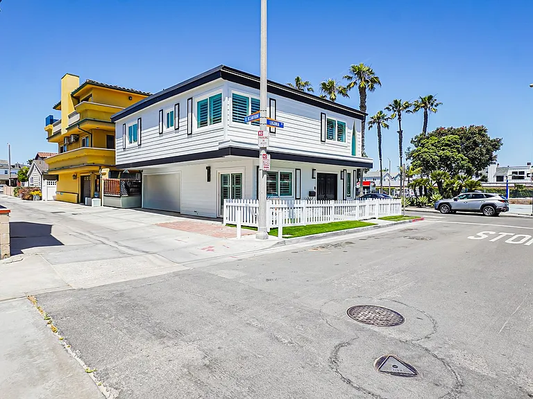 6601 Seashore Dr — Photo 4
