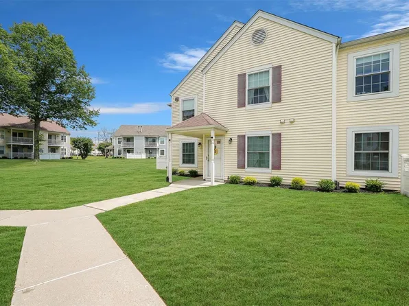 6 Fairview Circle #na, Middle Island, NY 11953