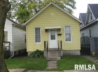 308 N 3rd St, Clinton, IA 52732