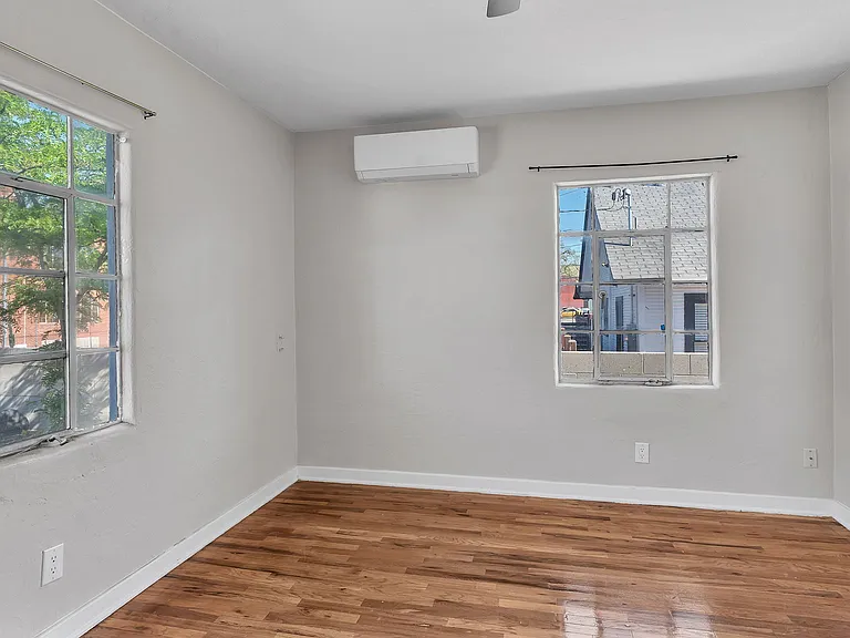 205 Harvard Dr SE #A — Photo 22