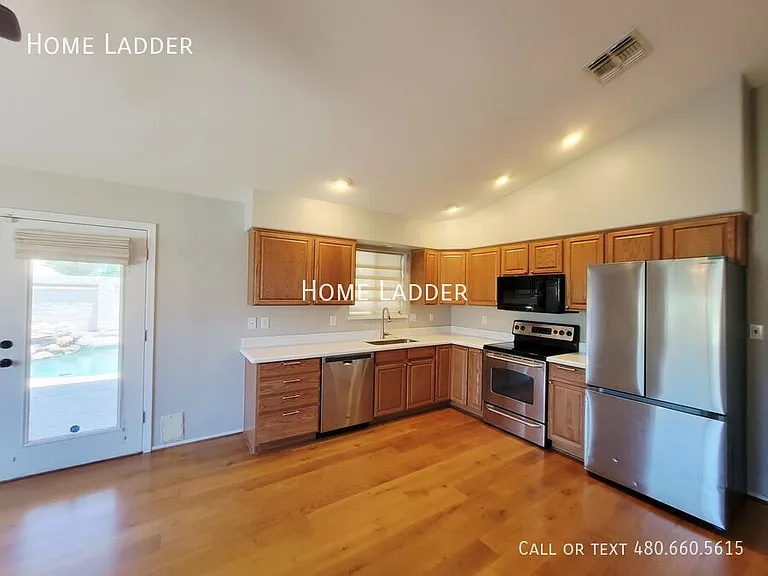 11520 W Citrus Grv — Photo 5