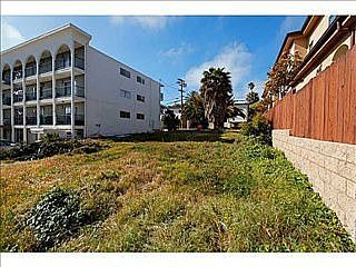 5th image of 366 Playa Del Norte St