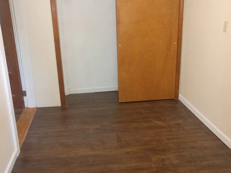 18 West St #1 — Photo 10