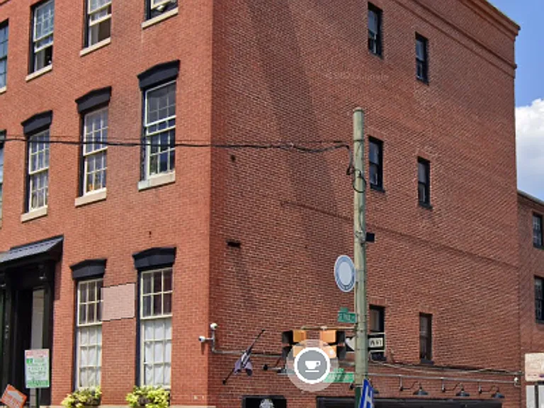 24 E Madison St — Photo 6
