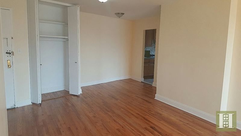 2nd image of 190 E 206th St APT 4L