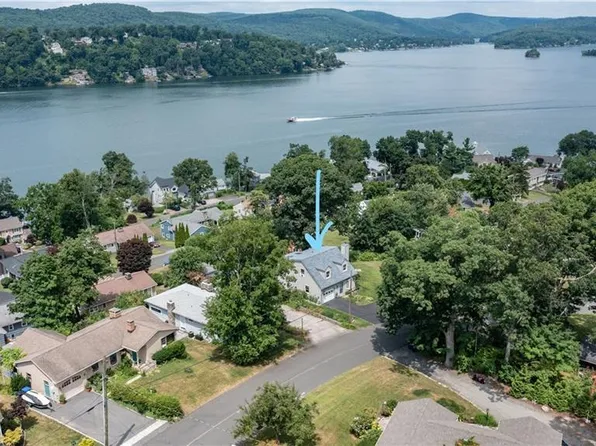 56 Skyline Drive, Brookfield, CT 06804