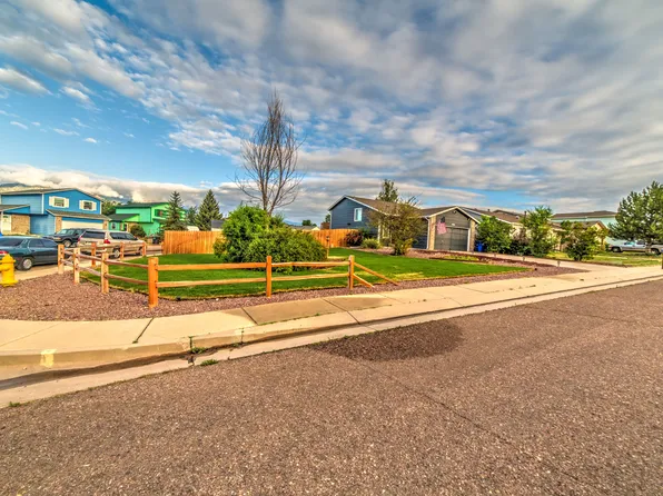 4560 Forsyth Dr, Colorado Springs, CO 80911