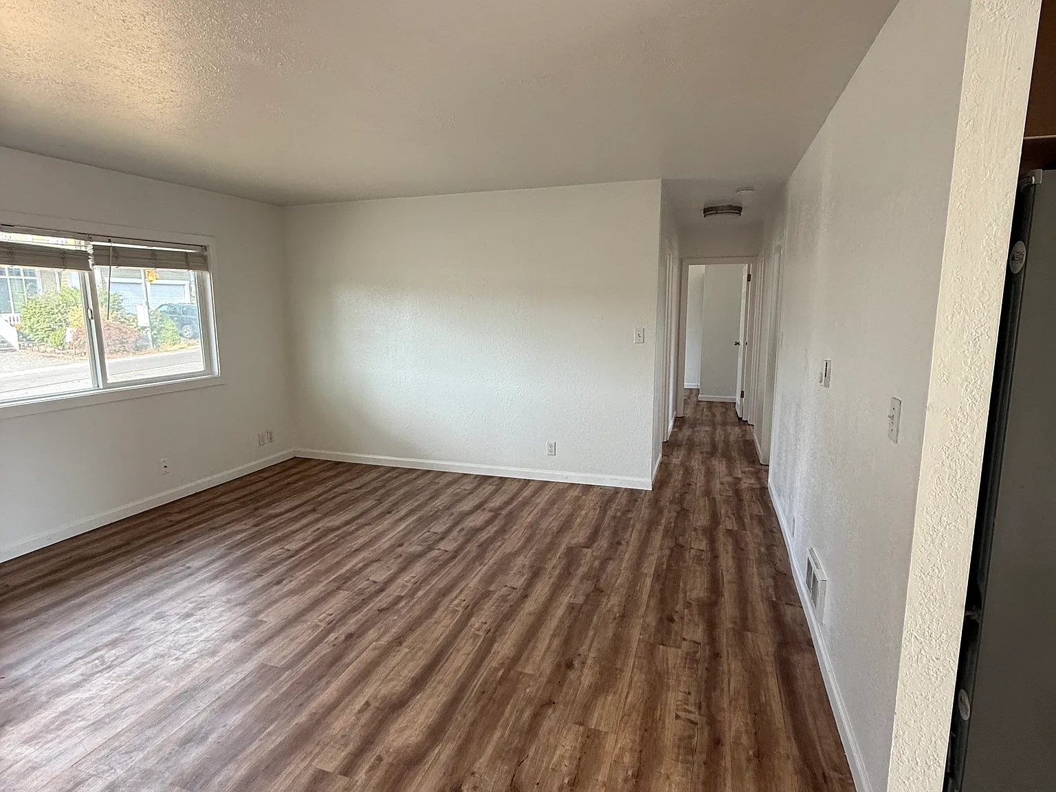 3 bed, 914 sqft, $2,450 — Photo 4