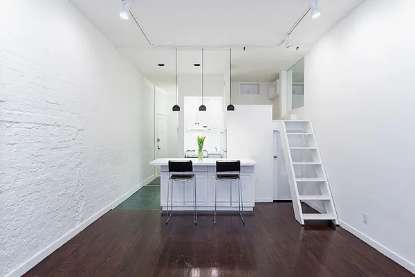 Rented by Nest Seekers International | media 13